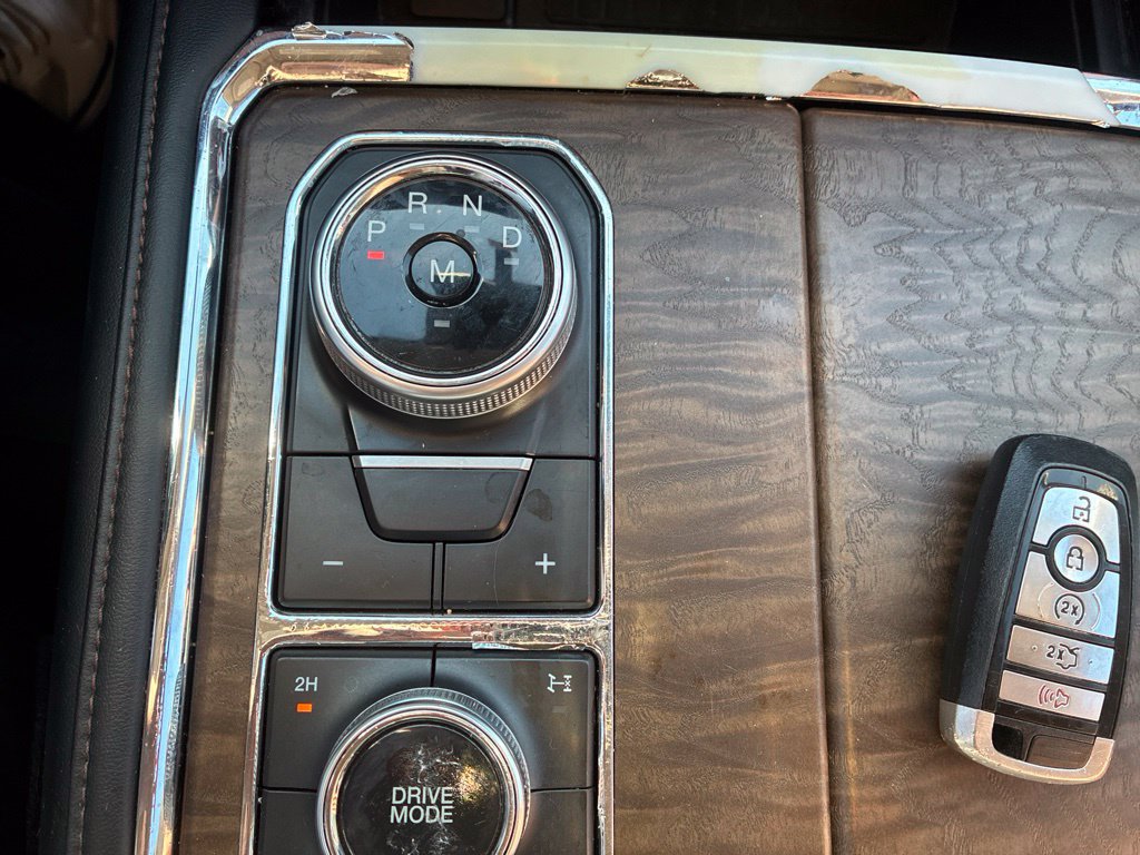 Used 2019 Ford Expedition Max Platinum AWD/4WD image 15