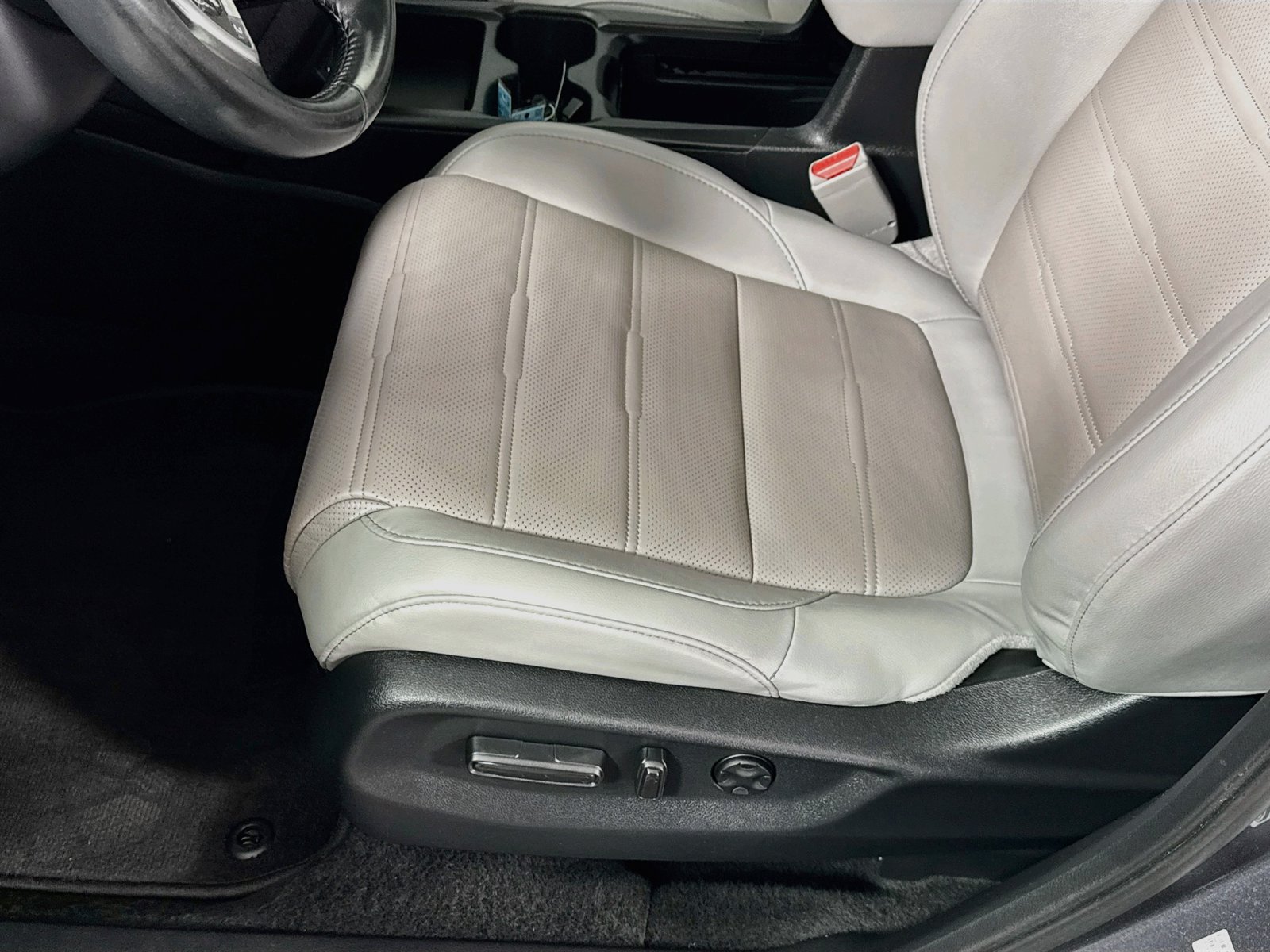 Used 2021 Honda CR-V EX-L image 18