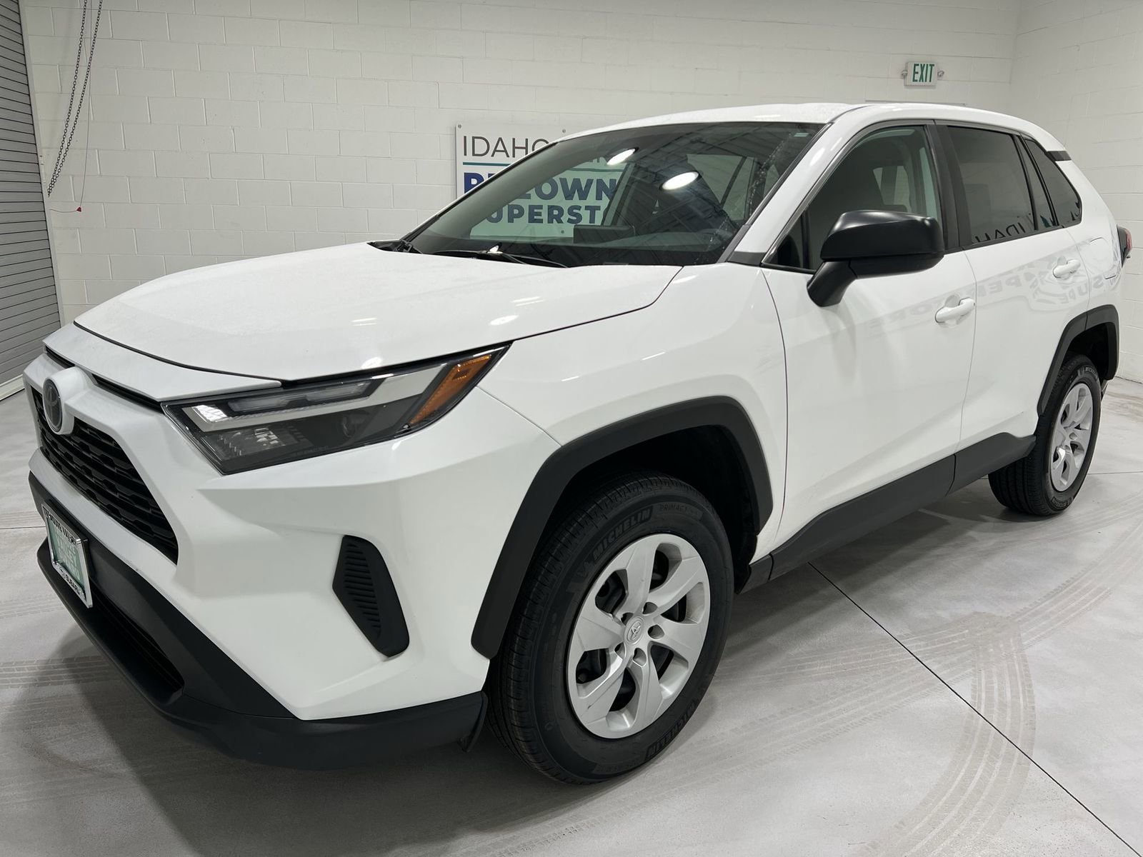 Used 2024 Toyota RAV4 LE image 4