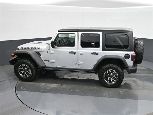 Used 2024 Jeep Wrangler Unlimited Rubicon w/ Capability Package image 36