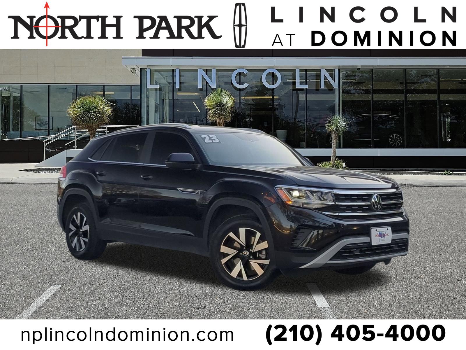 Used 2023 Volkswagen Atlas Cross Sport SE image 1