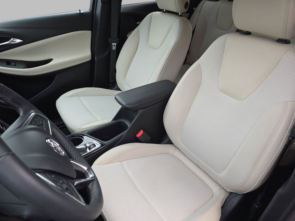 Certified 2023 Buick Encore GX Preferred w/ Cold Weather Comfort Package FWD image 15
