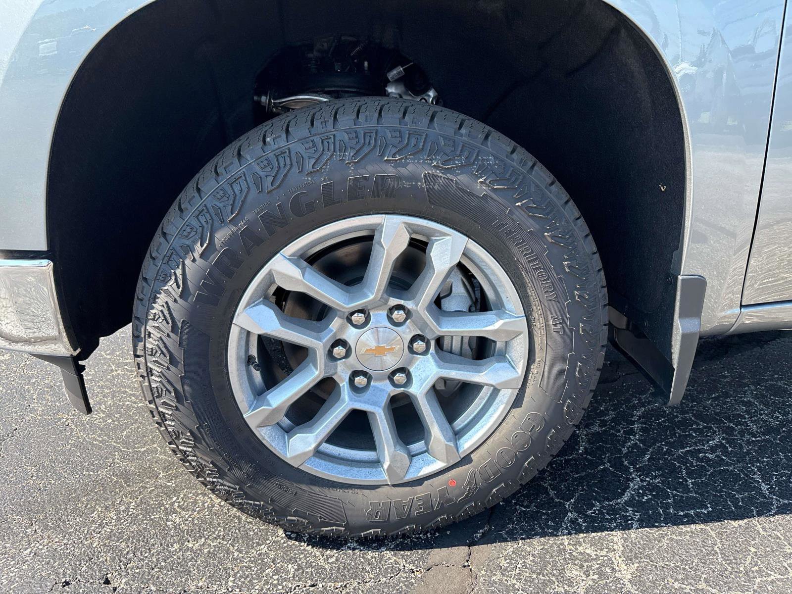 New 2026 Chevrolet Silverado 1500 LT image 6