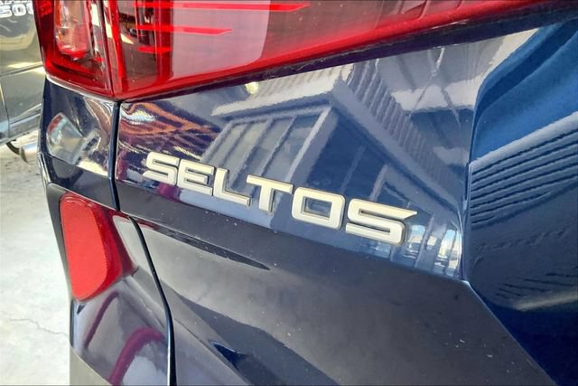 Used 2023 Kia Seltos Nightfall Edition AWD/4WD image 7