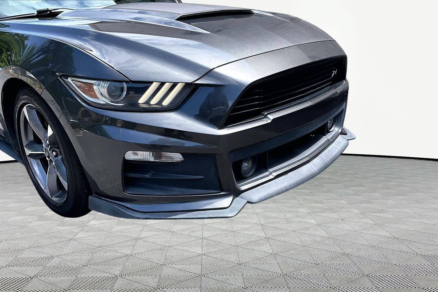 Used 2015 Ford Mustang Coupe w/ Equipment Group 051A RWD image 30