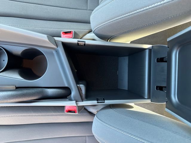 Certified 2025 Hyundai Elantra Sport image 26