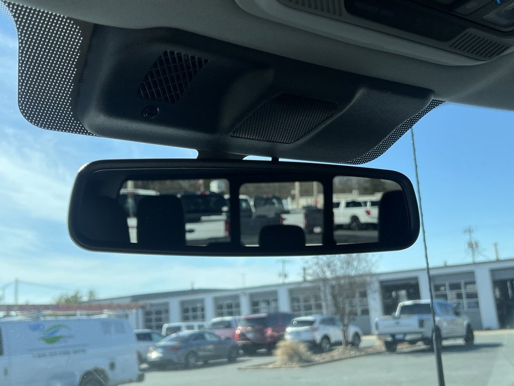 New 2025 Ford F150 XLT w/ Equipment Group 302A MID image 27