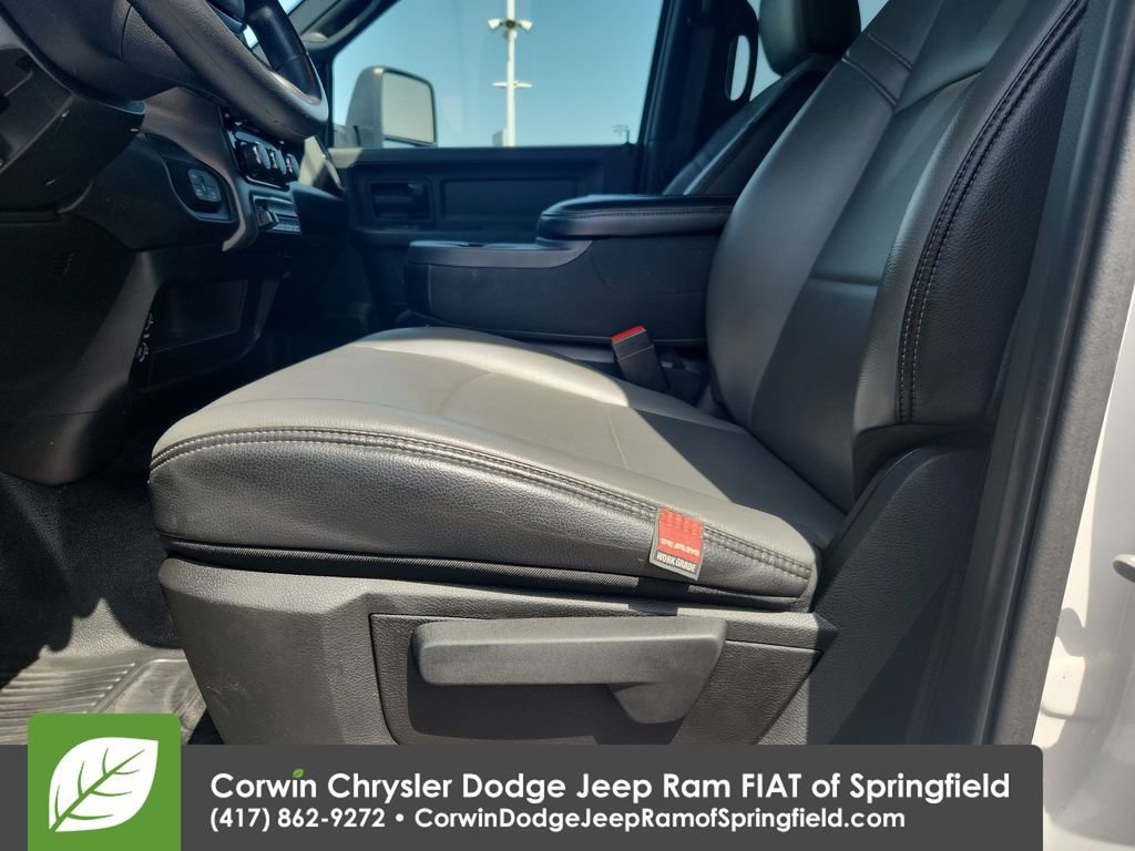 Used 2025 RAM 5500 Tradesman AWD/4WD image 11