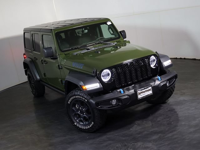 Used 2023 Jeep Wrangler Unlimited w/ Cold Weather Group AWD/4WD image 7