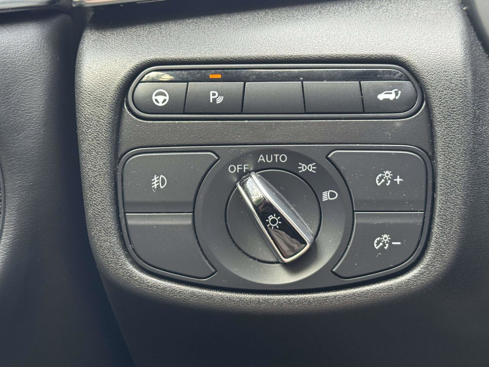 Used 2023 INFINITI QX55 Luxe w/ Cargo Package image 24