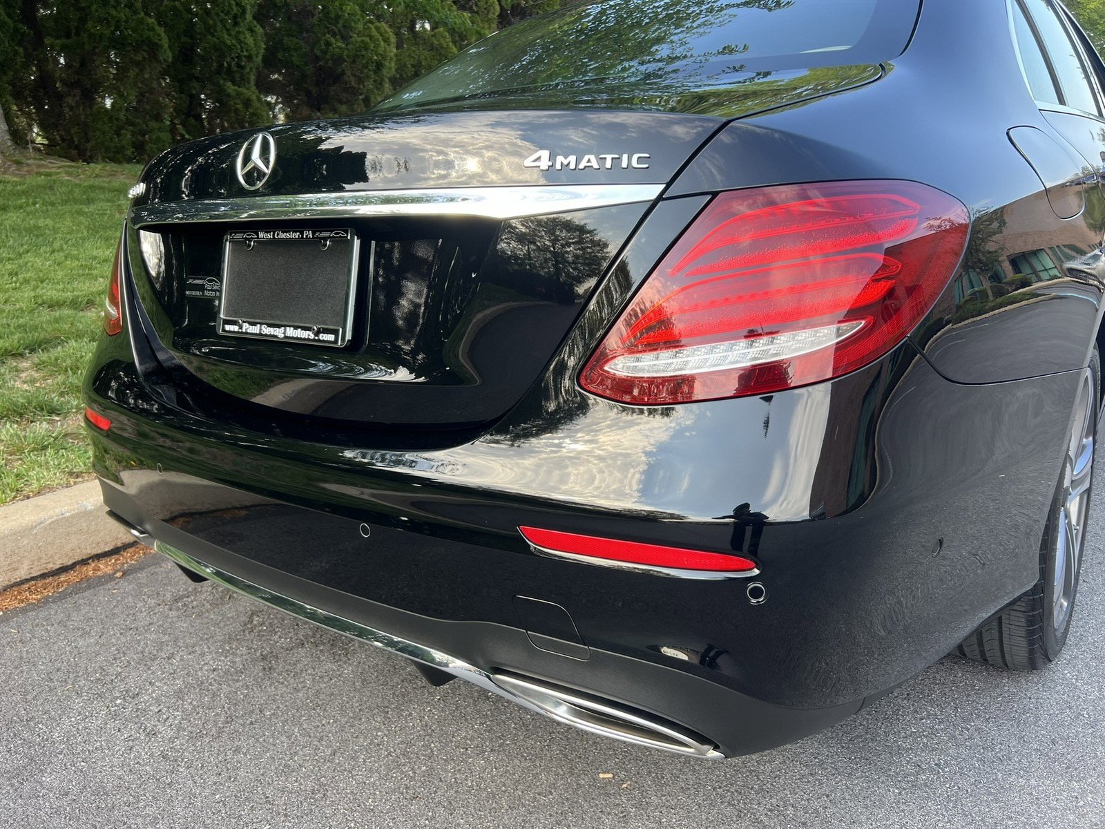 Used 2019 Mercedes-Benz E 300 4MATIC image 45