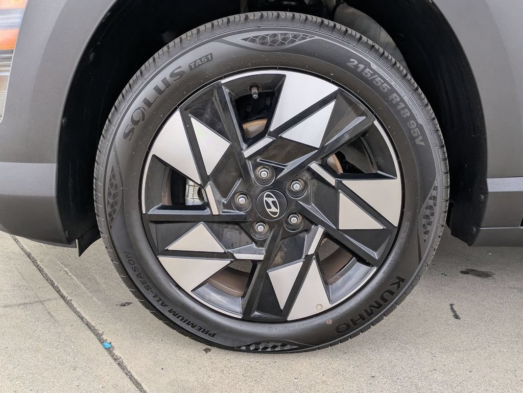 Used 2025 Hyundai Kona SEL FWD image 55