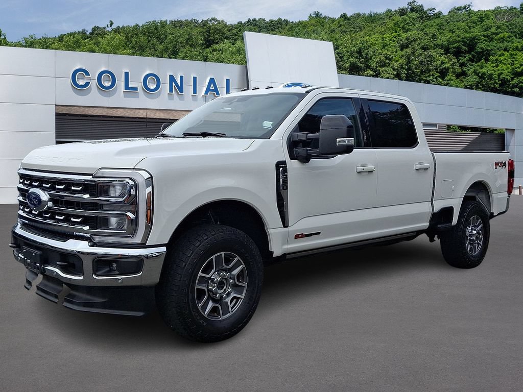 Used 2024 Ford F350 Lariat w/ Lariat Ultimate Package AWD/4WD image 3