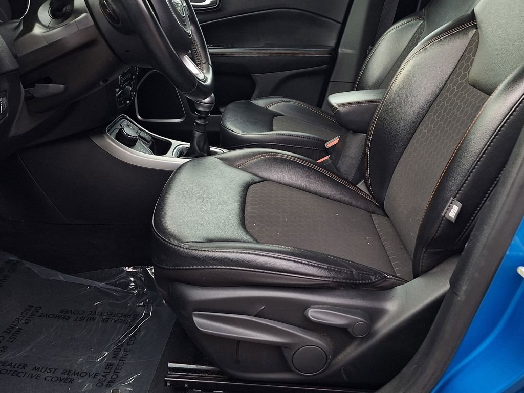 Used 2020 Jeep Compass Latitude image 11