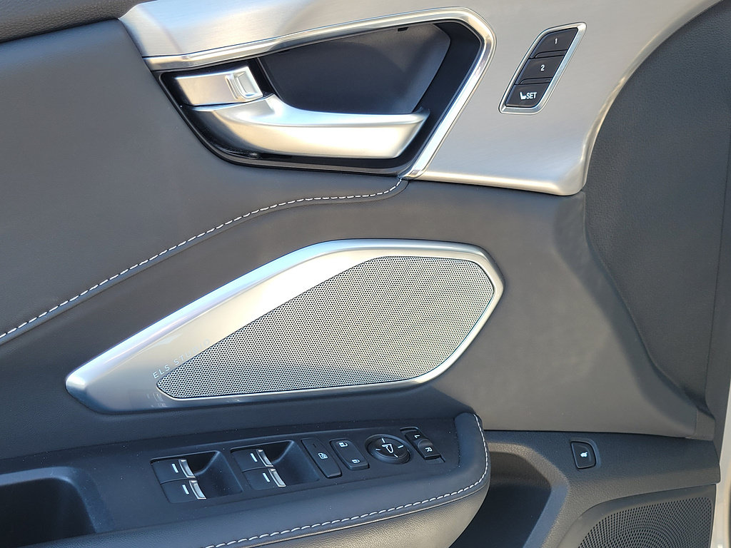 Used 2021 Acura RDX w/ Technology Package FWD image 17