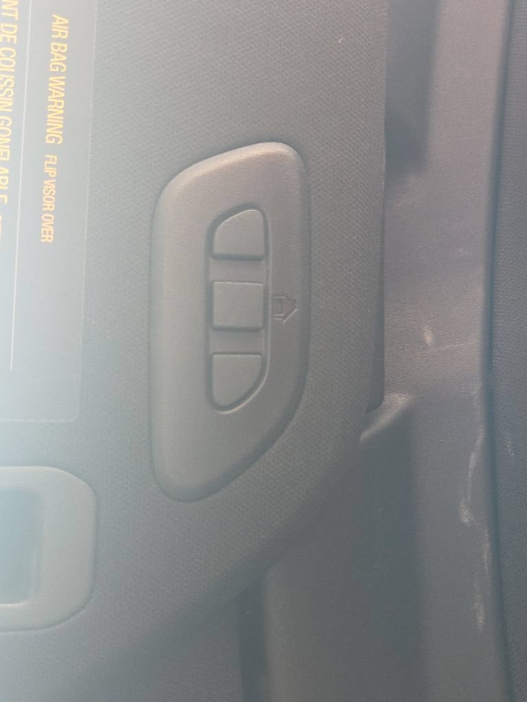 Used 2022 Chevrolet Corvette Stingray Preferred Cpe w/ Z51 Performance Package RWD image 27