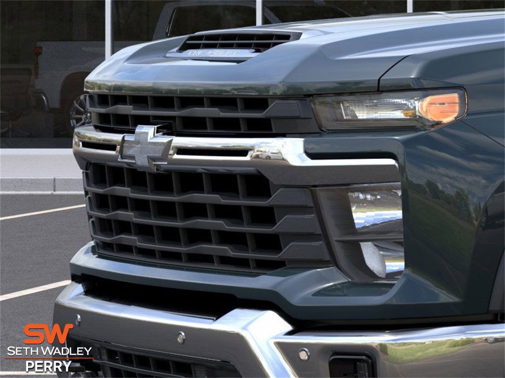New 2025 Chevrolet Silverado 3500 LT w/ Safety Package image 13