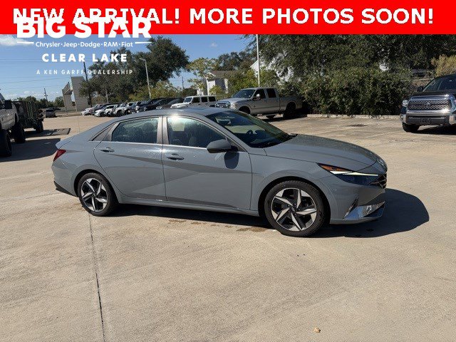 Used 2021 Hyundai Elantra SEL w/ Convenience + Premium Package