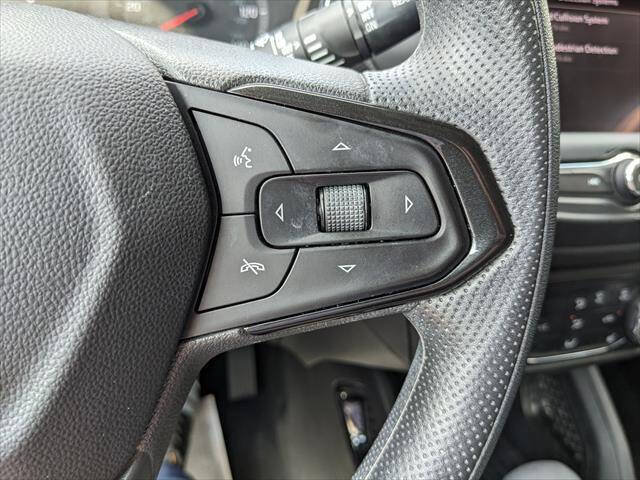 Used 2023 Chevrolet TrailBlazer LT AWD/4WD image 26