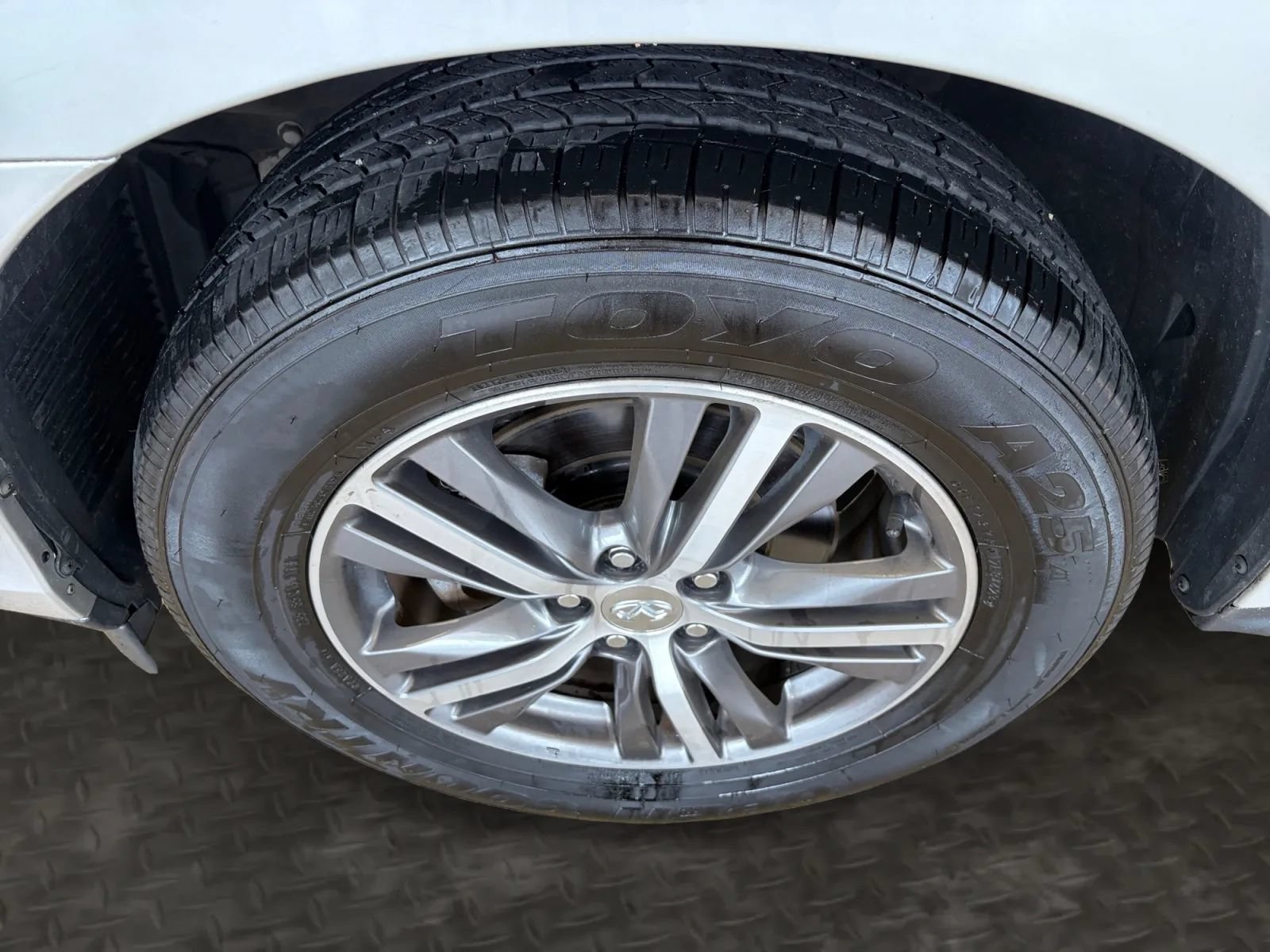 Used 2019 INFINITI QX60 Pure AWD/4WD image 39