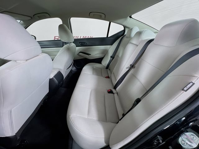 Used 2025 Nissan Altima 2.5 SV FWD image 22