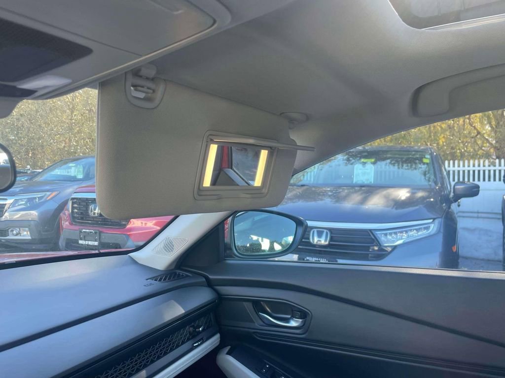 Certified 2024 Honda Accord EX image 31