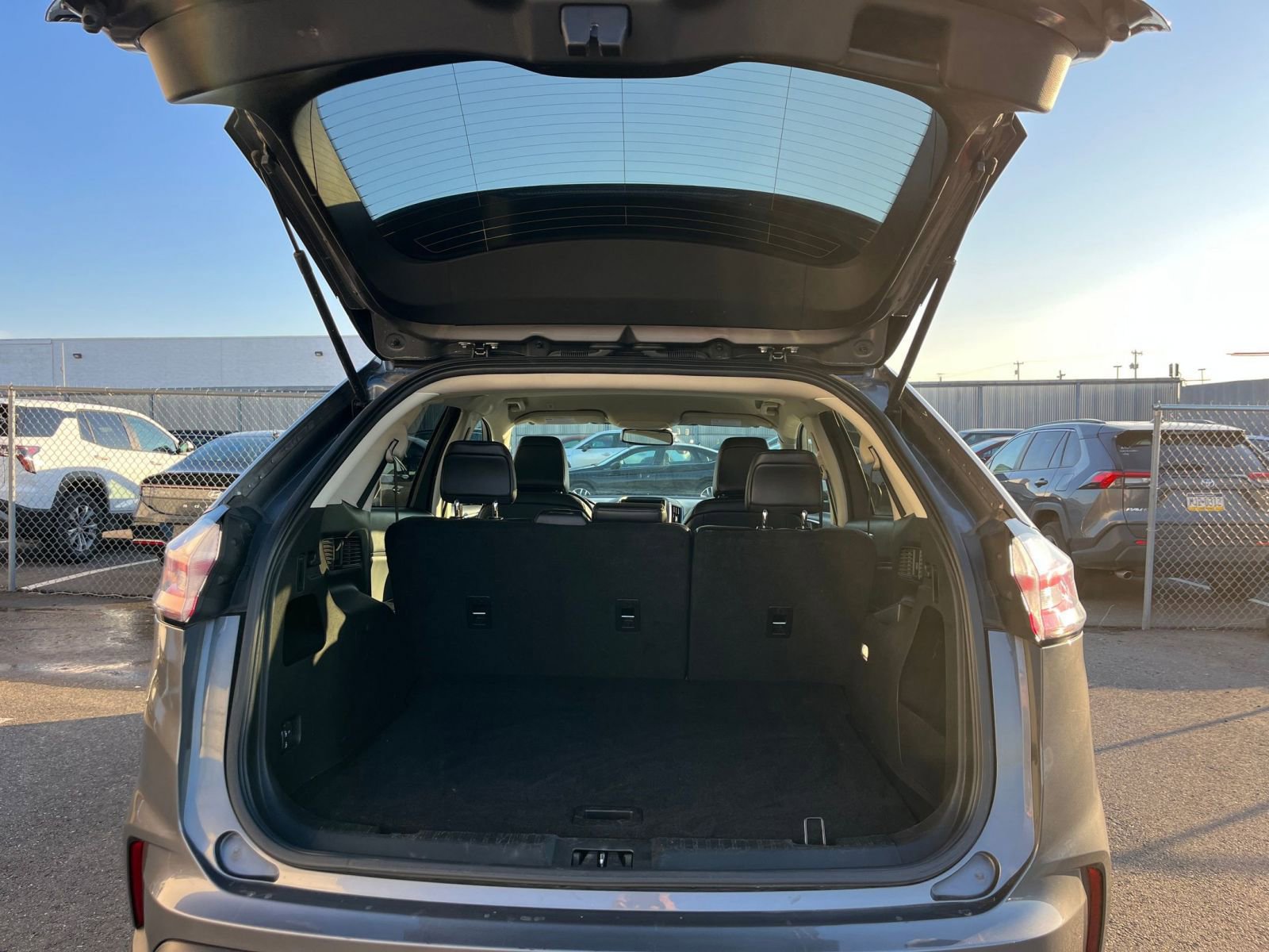 Used 2024 Ford Edge SEL image 31