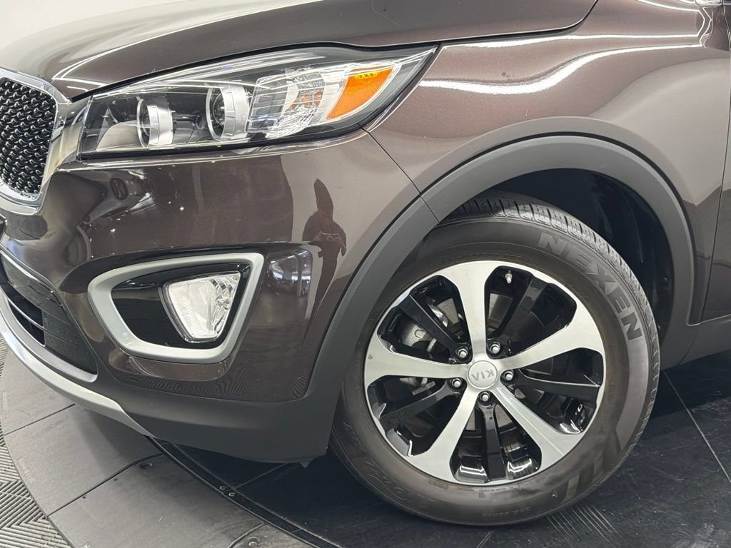 Used 2017 Kia Sorento EX w/ EX V6 Premium Package FWD image 5