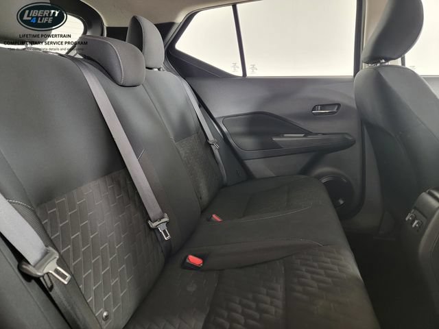 Used 2023 Nissan Kicks SV FWD image 16
