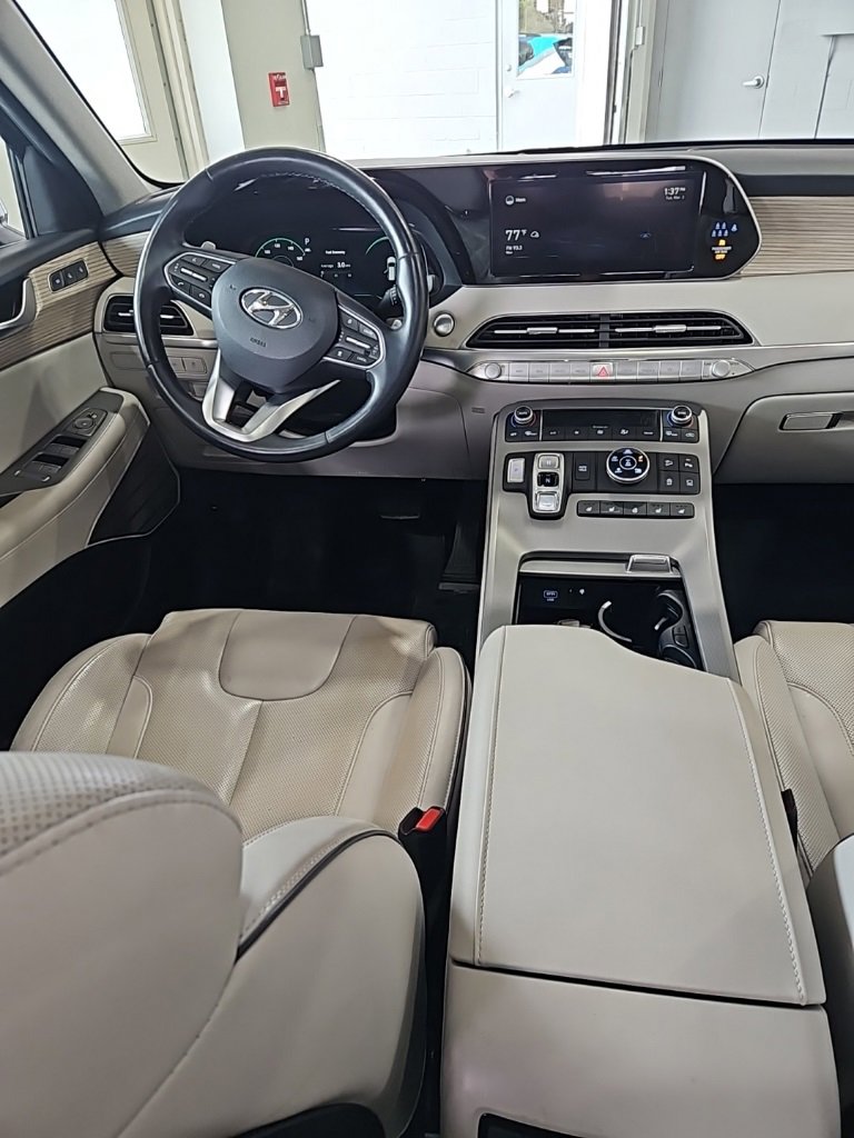 Used 2022 Hyundai Palisade Limited image 27