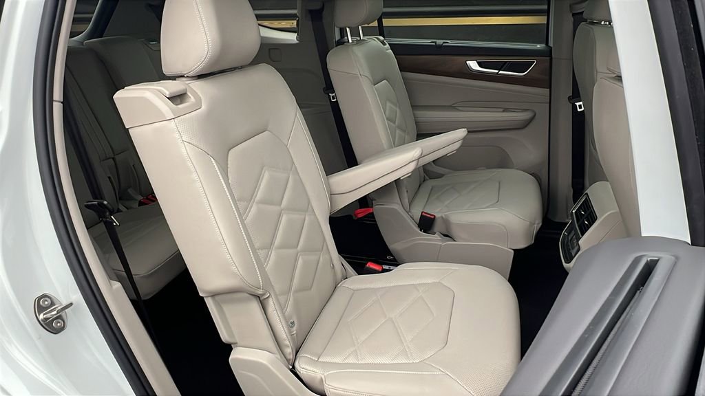 New 2026 Volkswagen Atlas SE image 14