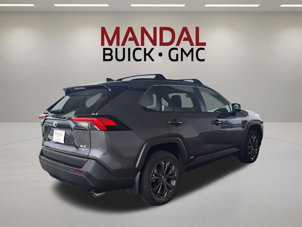 Used 2024 Toyota RAV4 XLE Premium AWD/4WD image 2