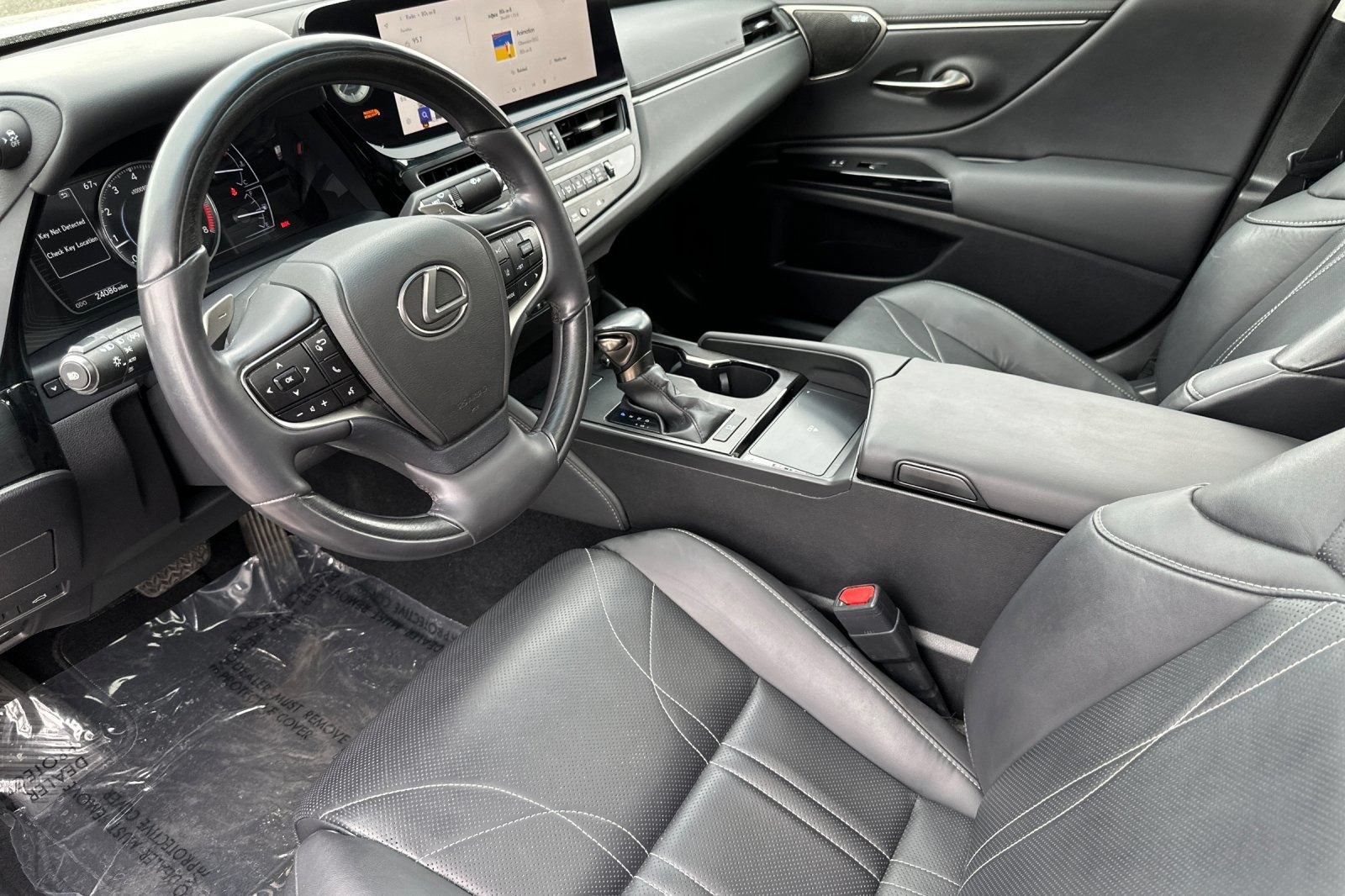 Certified 2023 Lexus ES 350 w/ Accessory Package (Z2) FWD image 11