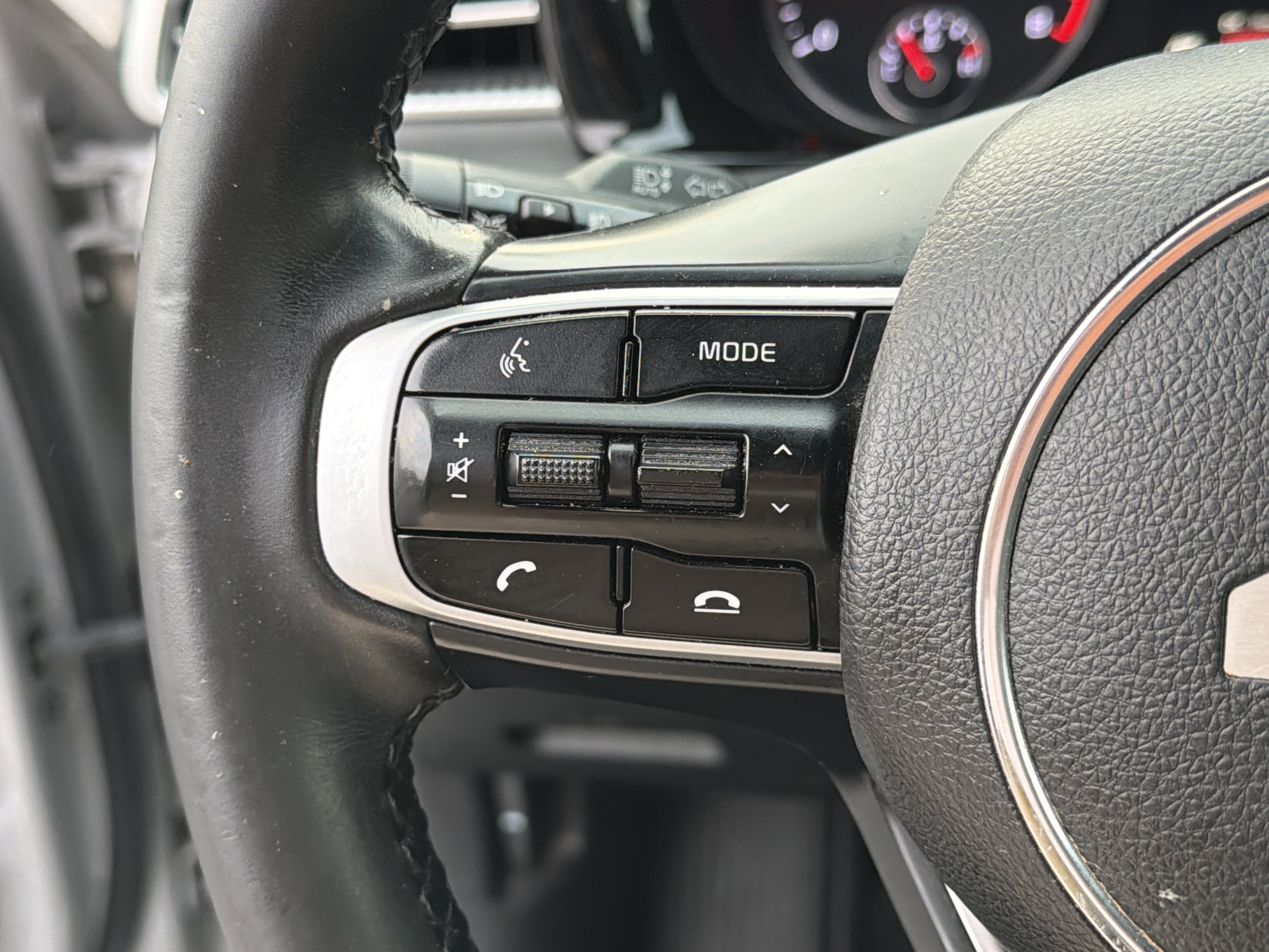 Used 2023 Kia K5 GT-Line image 25