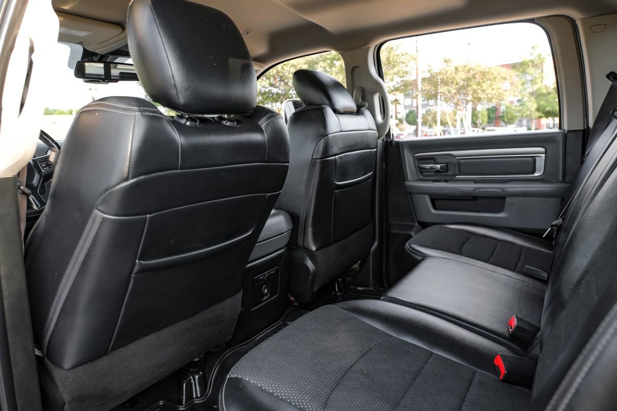 Used 2018 RAM 2500 Lone Star image 28