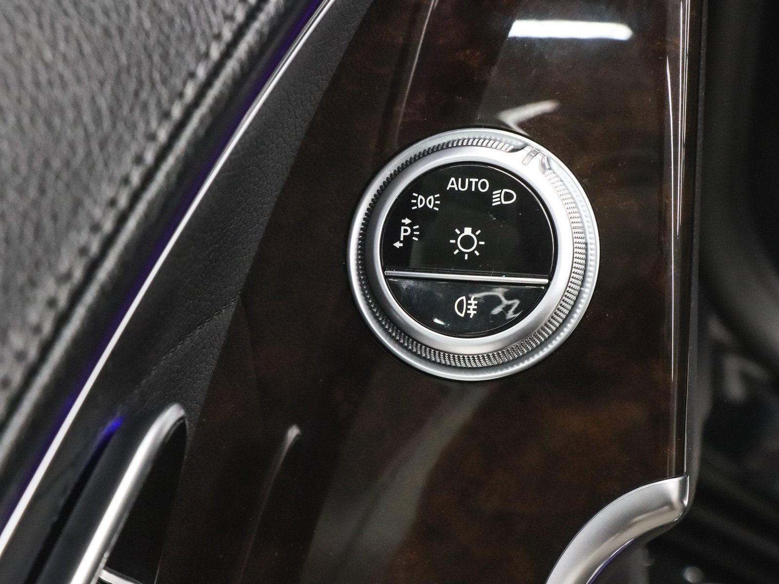 Used 2025 Mercedes-Benz S 580 4MATIC Sedan image 15