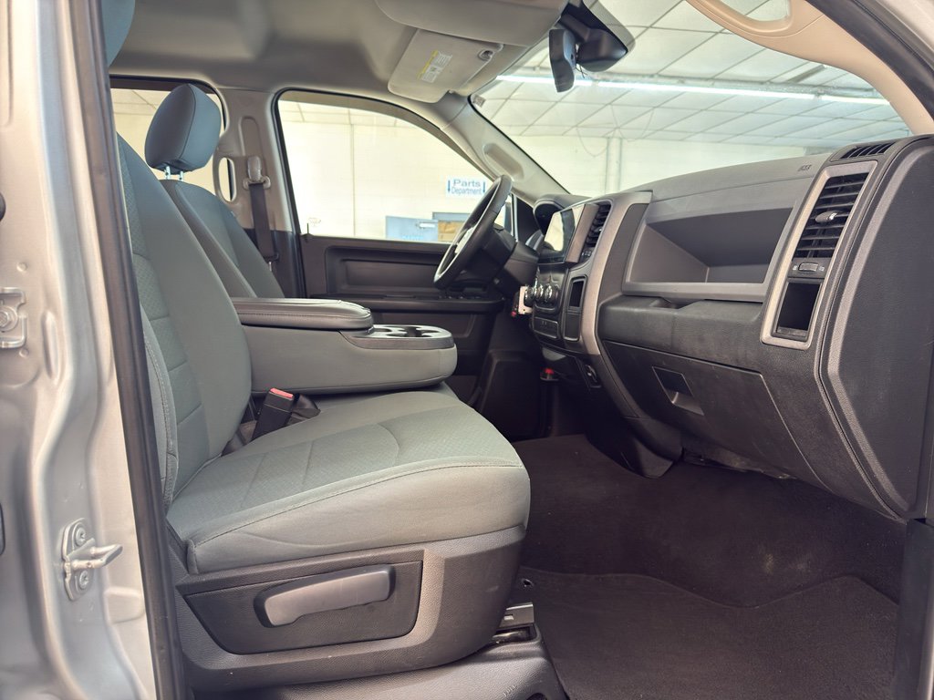 Used 2018 RAM 1500 Express image 29