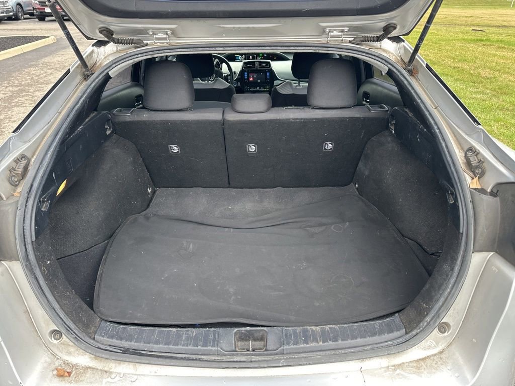 Used 2017 Toyota Prius Two w/ Carpet Mat Package image 9