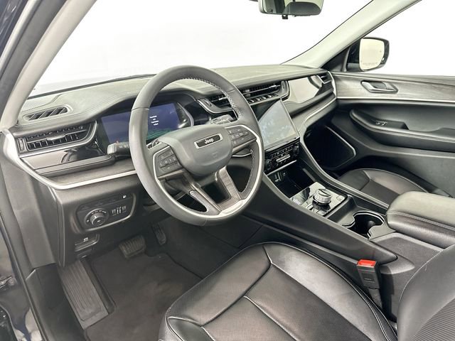 Used 2023 Jeep Grand Cherokee 30th Anniversary image 9