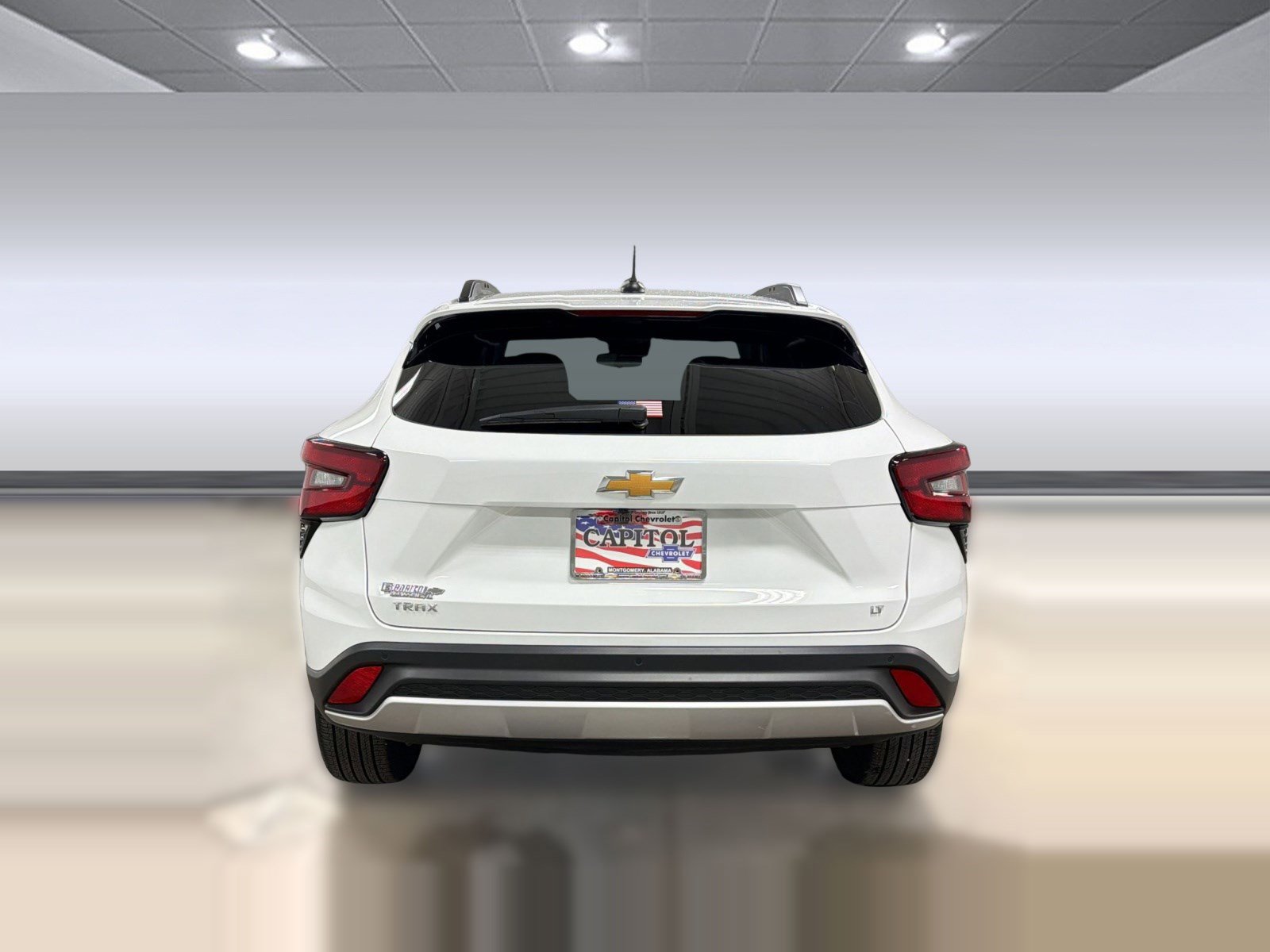Used 2026 Chevrolet Trax LT w/ Driver Confidence Package FWD image 9
