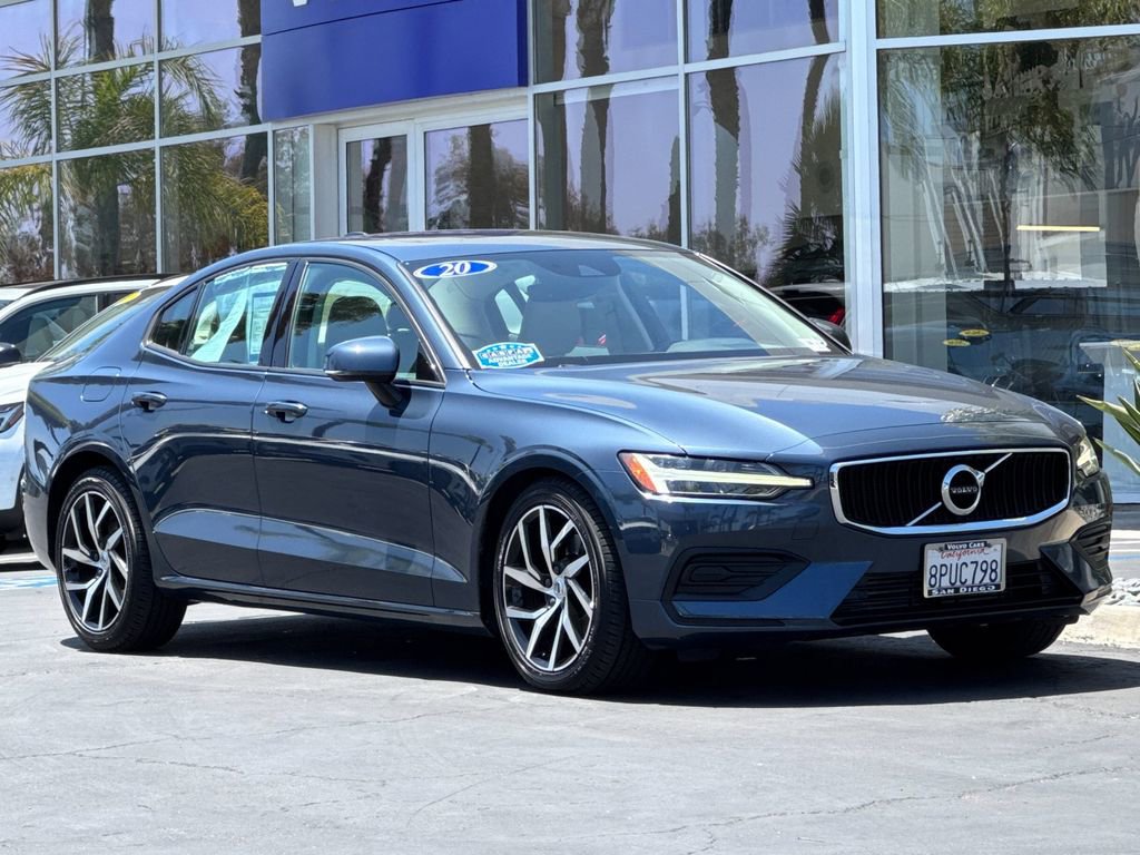 Used 2020 Volvo S60 T5 Momentum FWD image 7