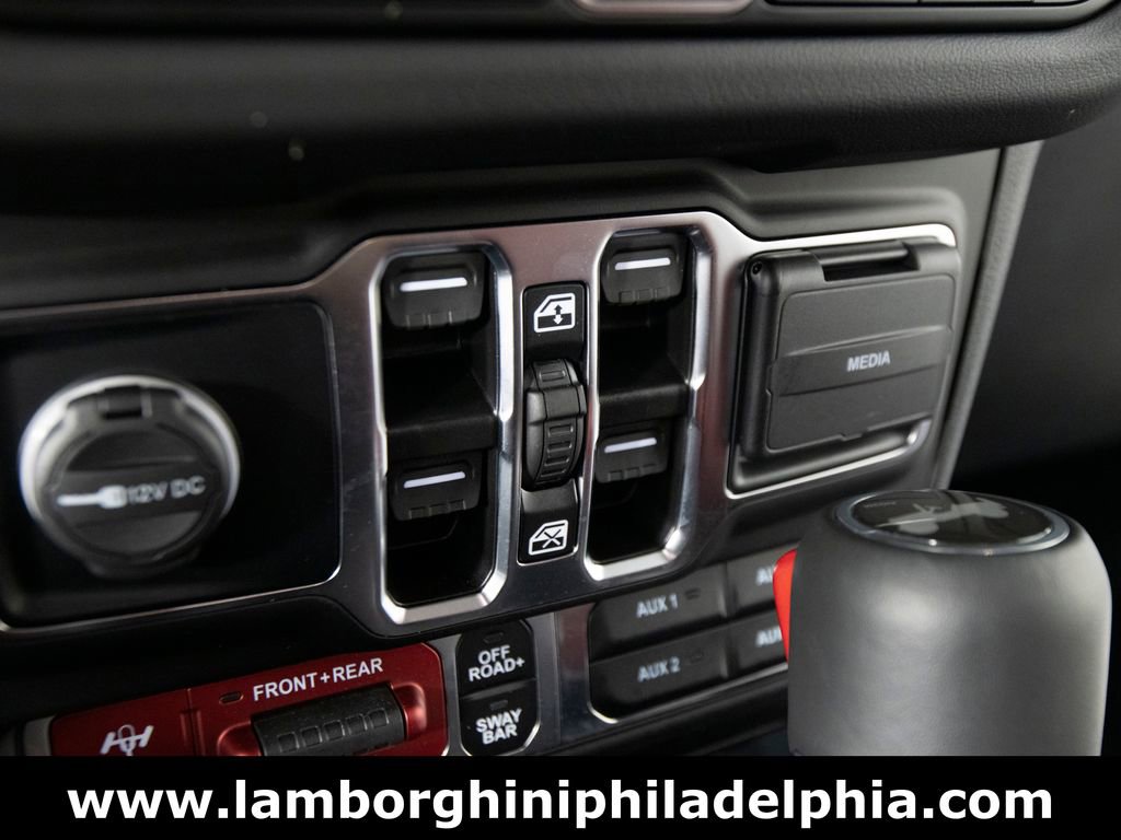 Used 2024 Jeep Wrangler Rubicon 392 image 23