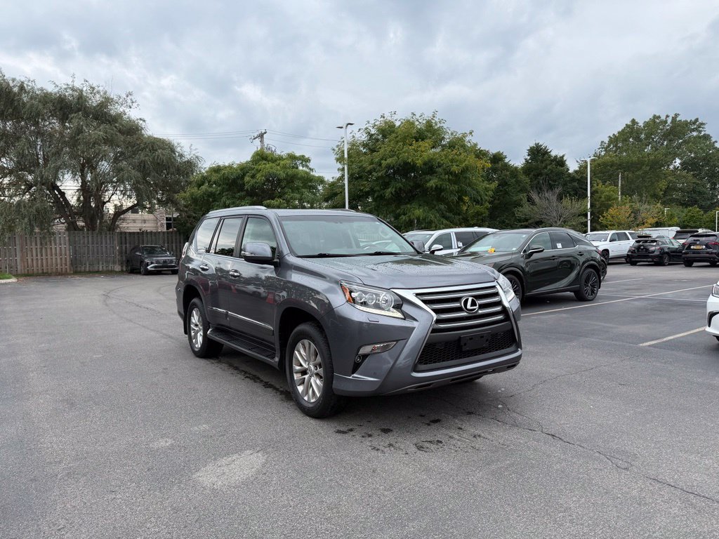 Used 2018 Lexus GX 460 Premium AWD/4WD image 3