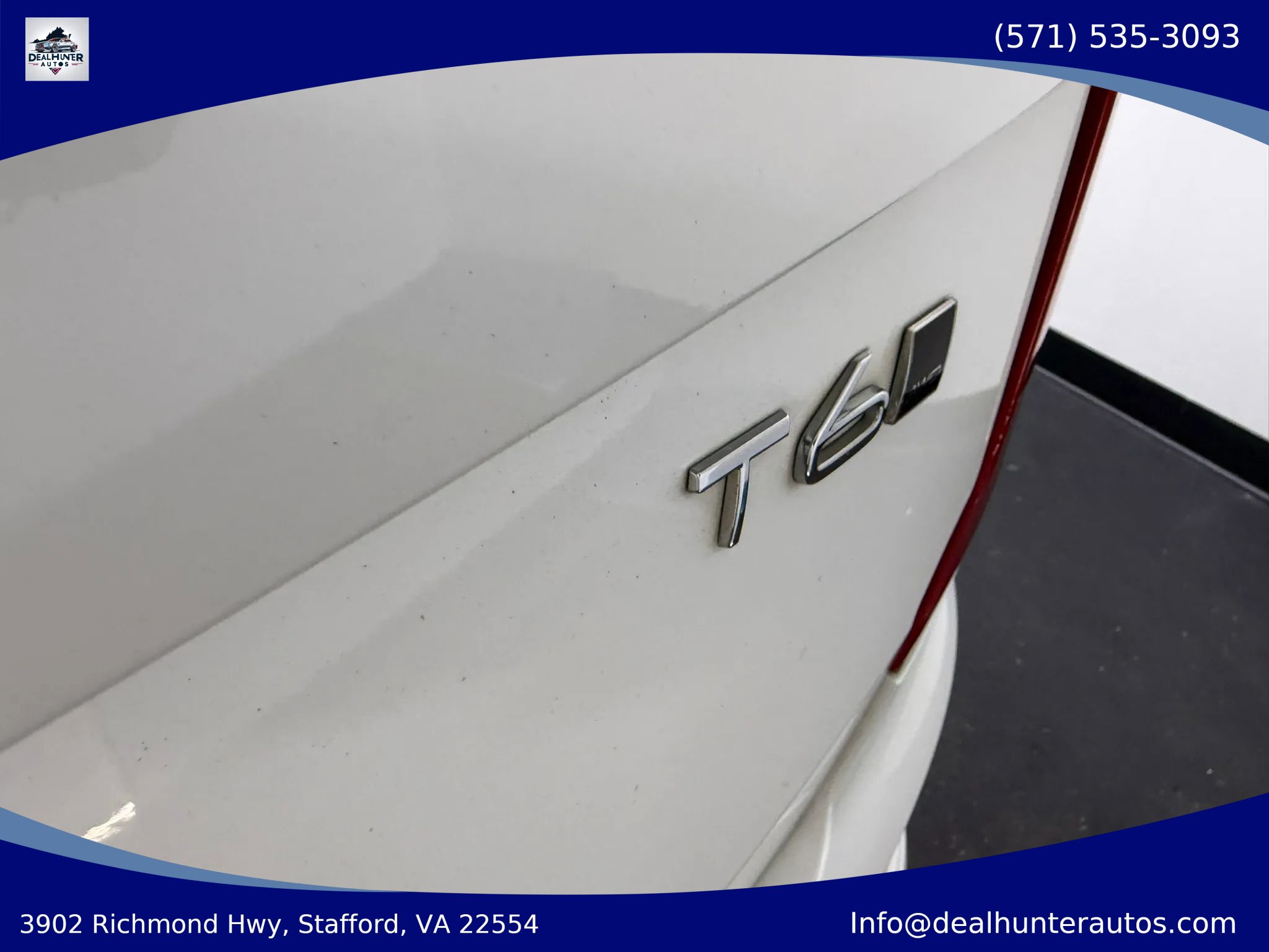 Used 2017 Volvo XC90 T6 Momentum w/ Momentum Plus Package AWD/4WD image 13