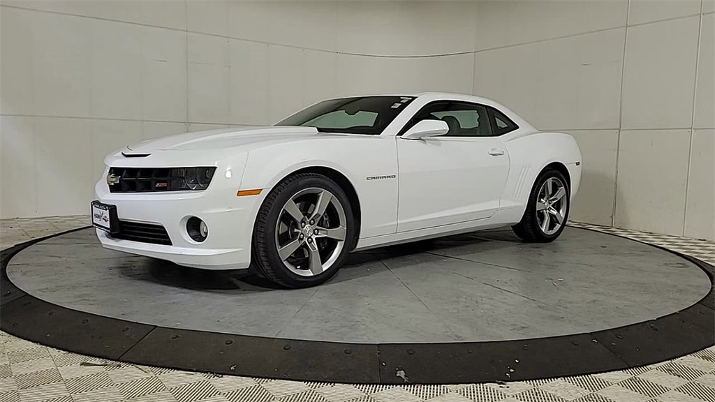 Used 2011 Chevrolet Camaro SS w/ RS Package image 4