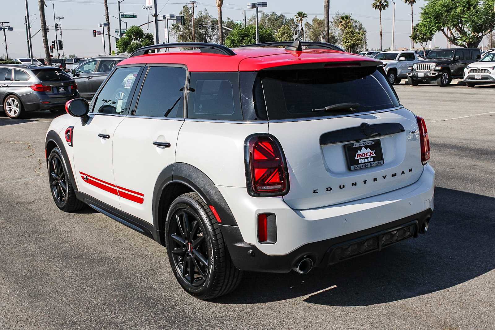Used 2024 MINI Cooper Countryman John Cooper Works w/ Signature Upholstery Package image 9