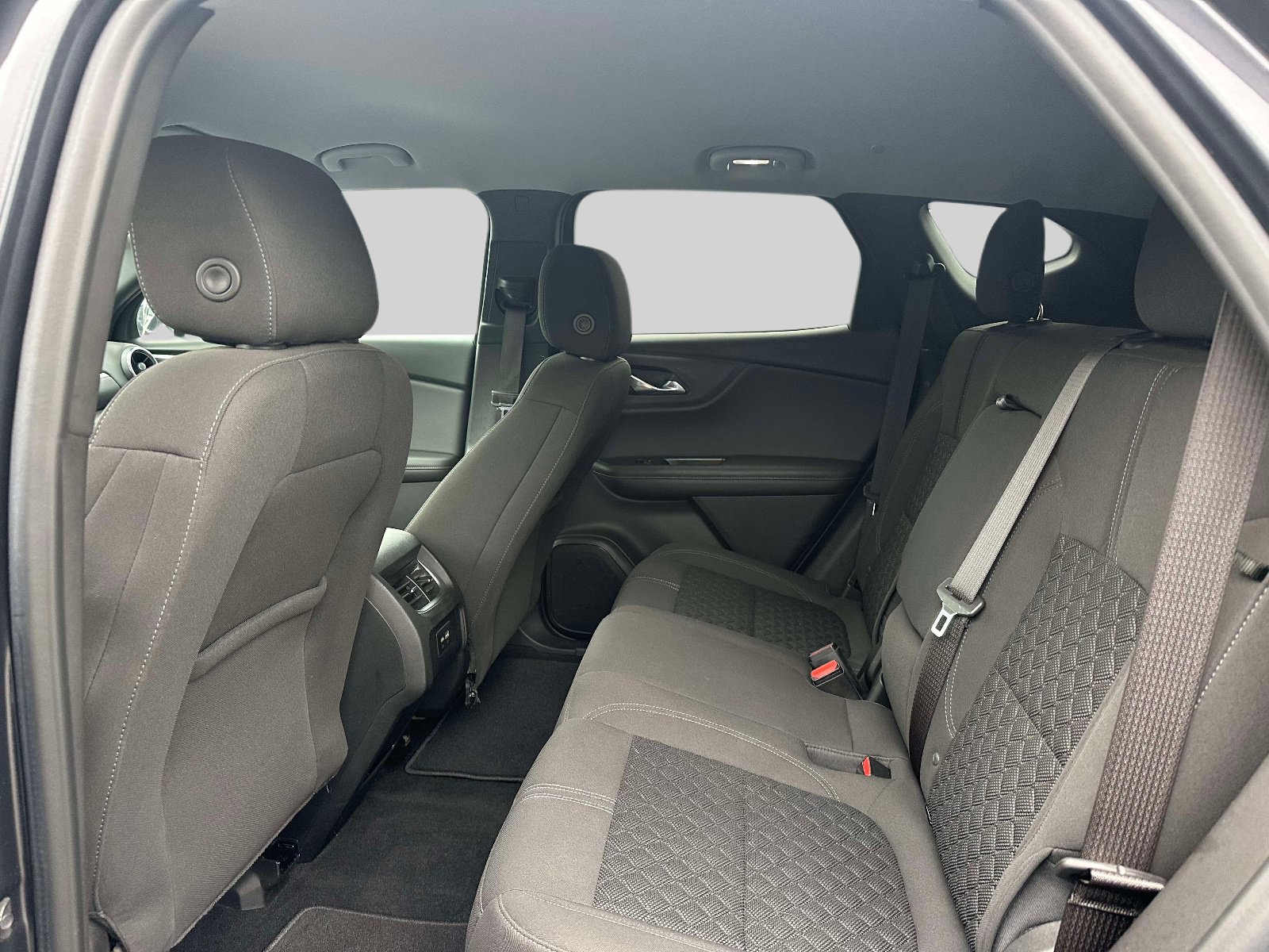 Certified 2021 Chevrolet Blazer LT AWD/4WD image 11