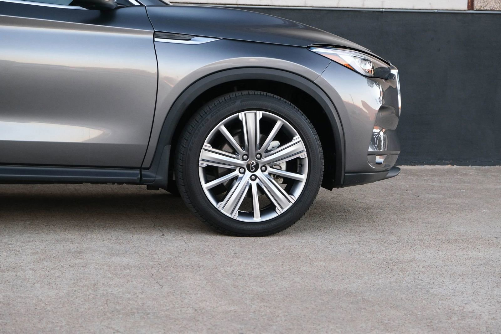 Used 2022 INFINITI QX50 Sensory image 13