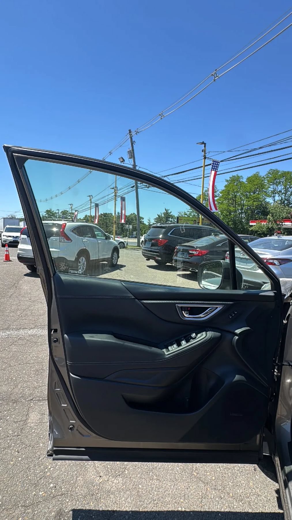Used 2020 Subaru Forester Touring w/ Popular Package #2 AWD/4WD image 17