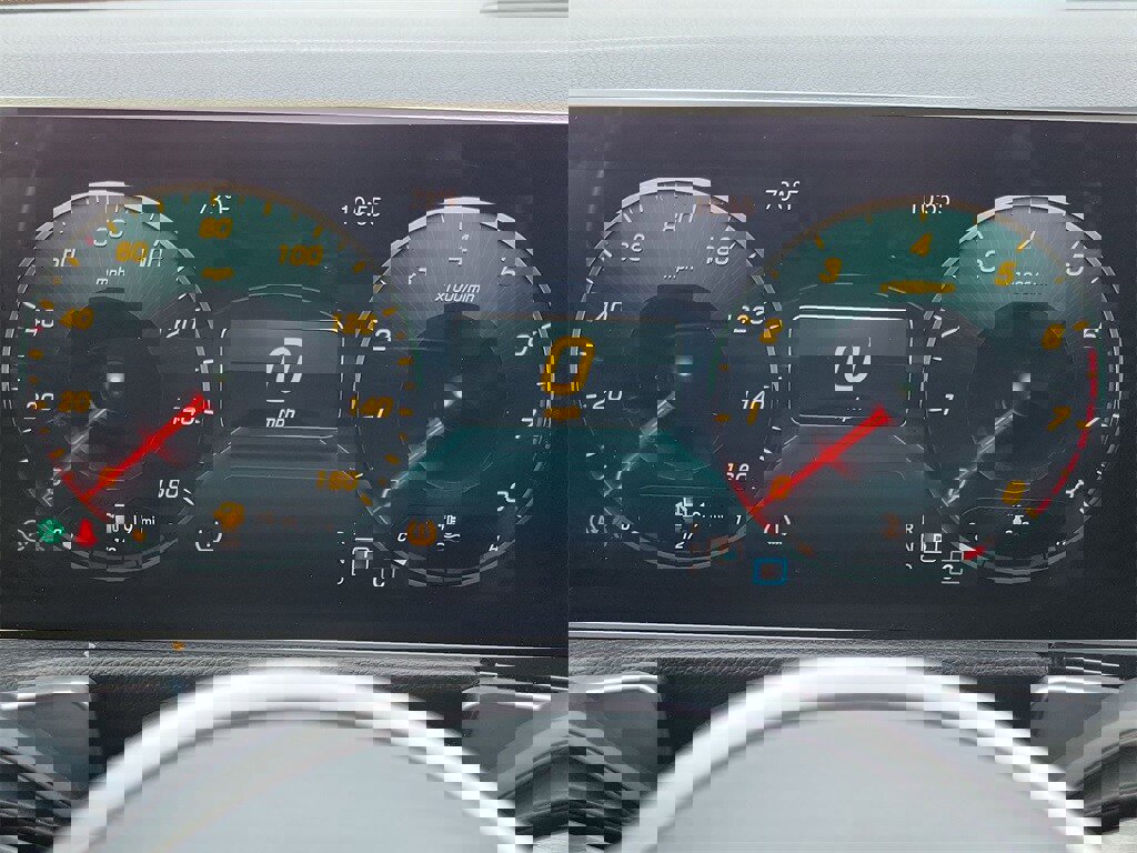 Certified 2021 Mercedes-Benz GLB 250 image 20